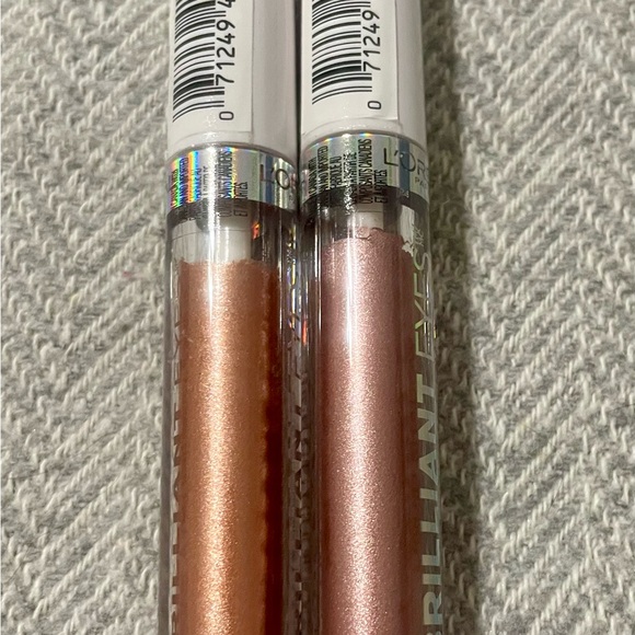 New L’Oréal makeup bundle - Picture 3 of 5